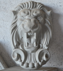 Лев